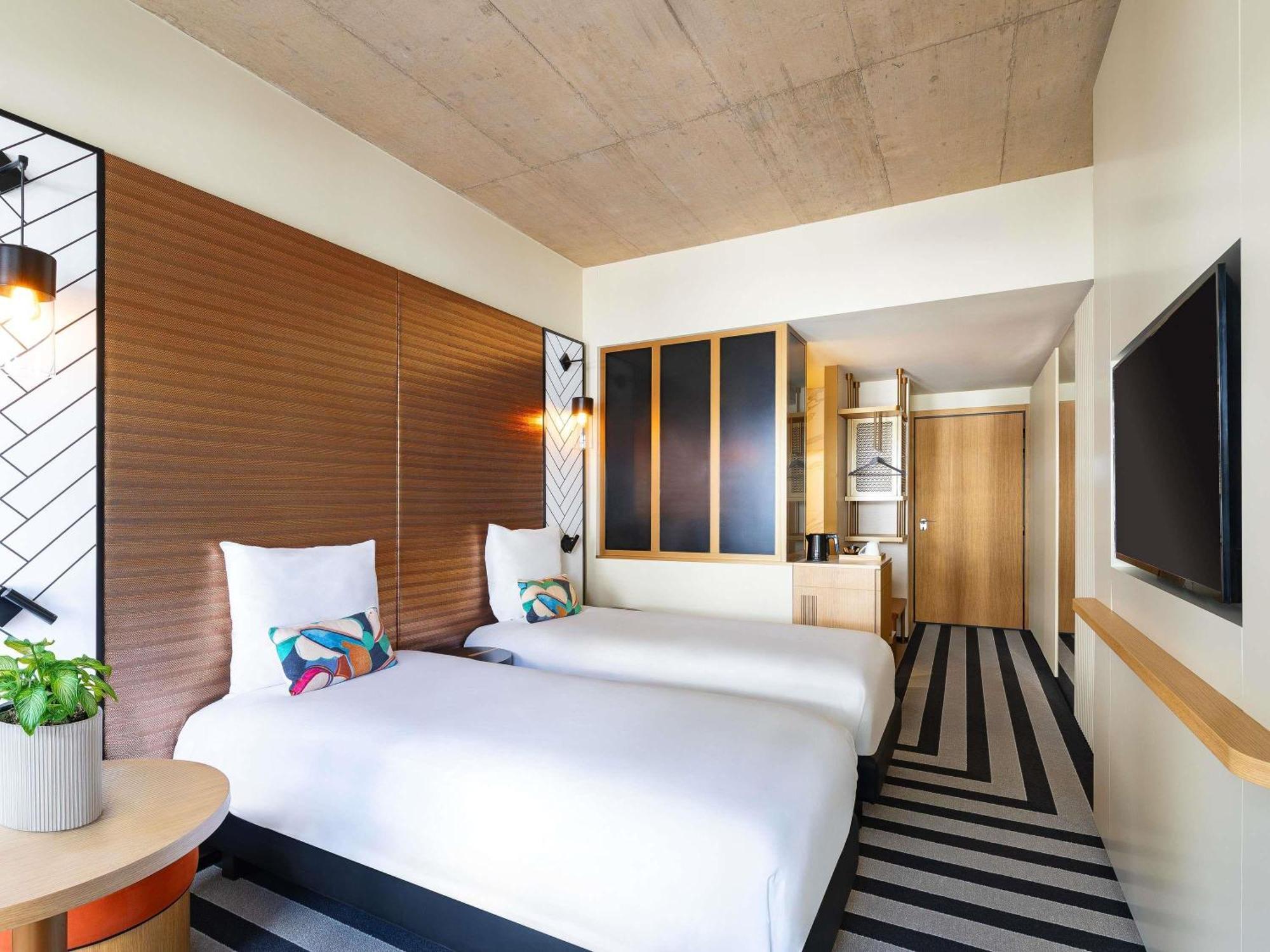 Mercure Off Kirchberg 4*