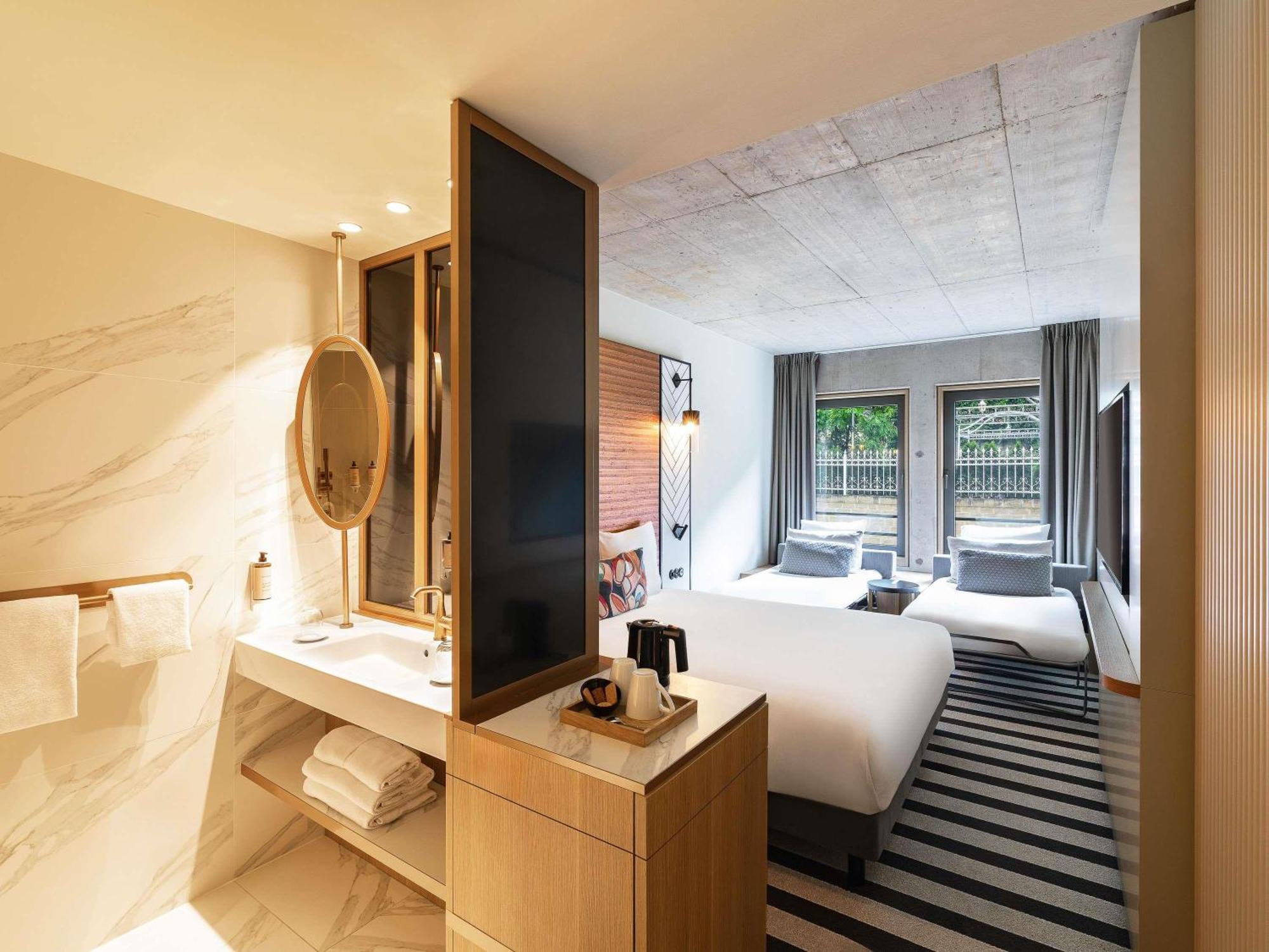 Mercure Off Kirchberg 4*