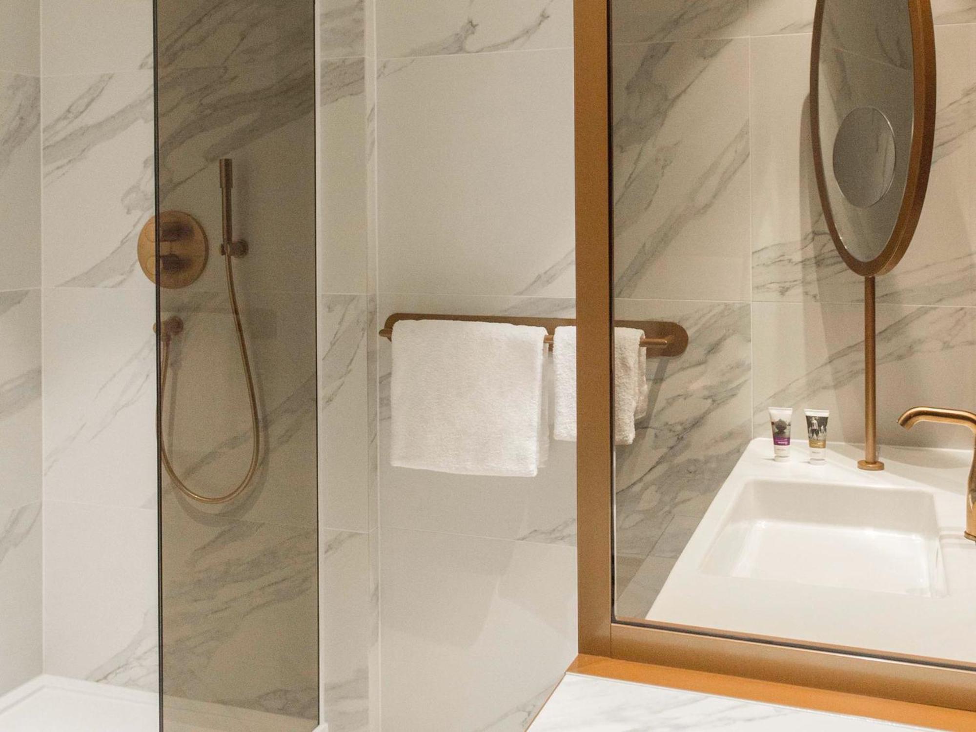 Mercure Off Kirchberg Hotel Luxembourg